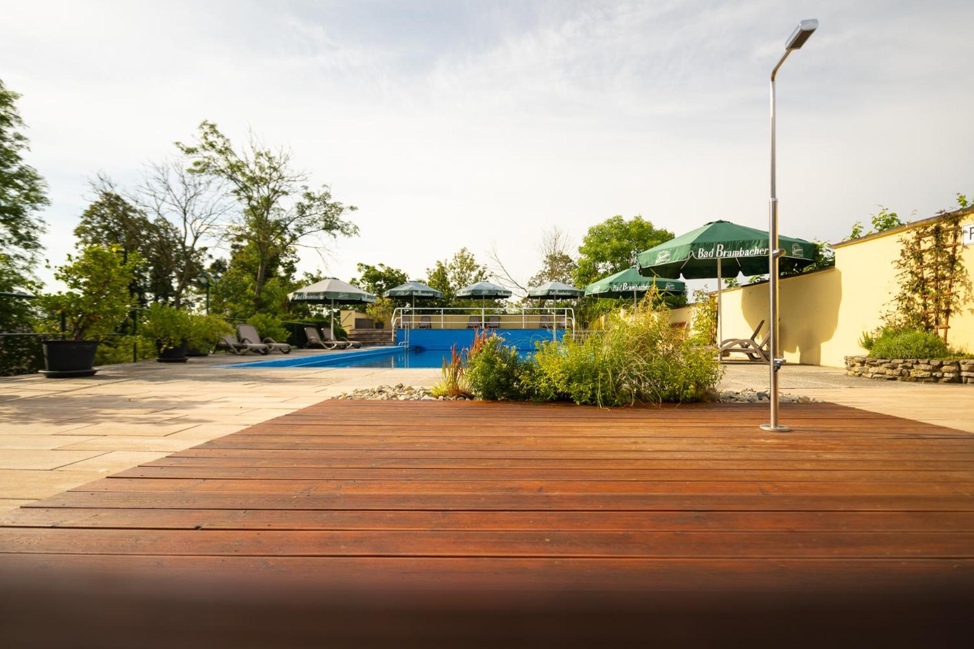 Berghotel Wilhelmsburg Bad Kosen Ngoại thất bức ảnh