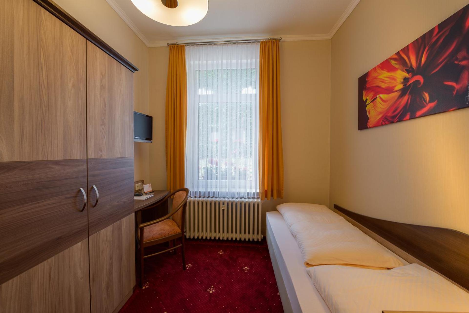 Berghotel Wilhelmsburg Bad Kosen Phòng bức ảnh