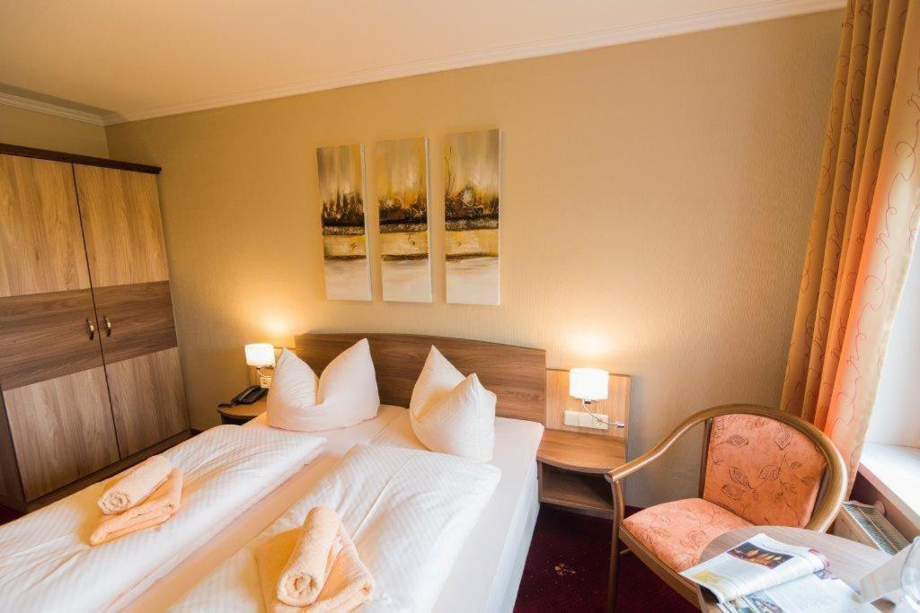 Berghotel Wilhelmsburg Bad Kosen Phòng bức ảnh